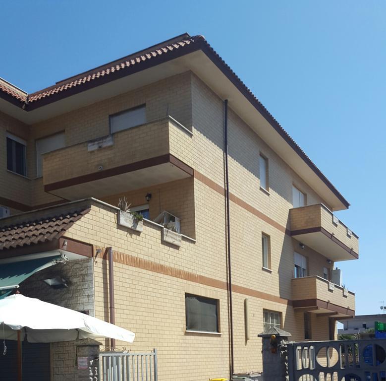 Casa Vacanze Giramondo Fiumicino Exterior foto